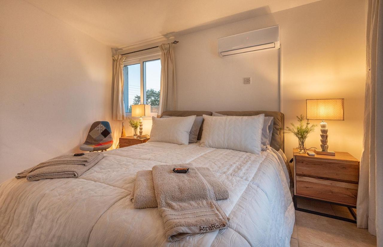 Akamas Sunset Bohemian Chic By One Apartman