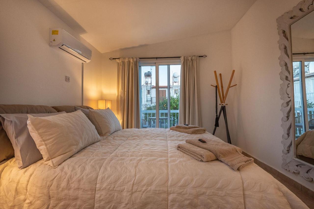 Akamas Sunset Bohemian Chic By One Apartman